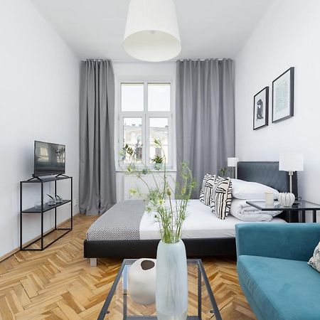1-Bedroom Apartment - Dluga 65 Street 克拉科夫 外观 照片