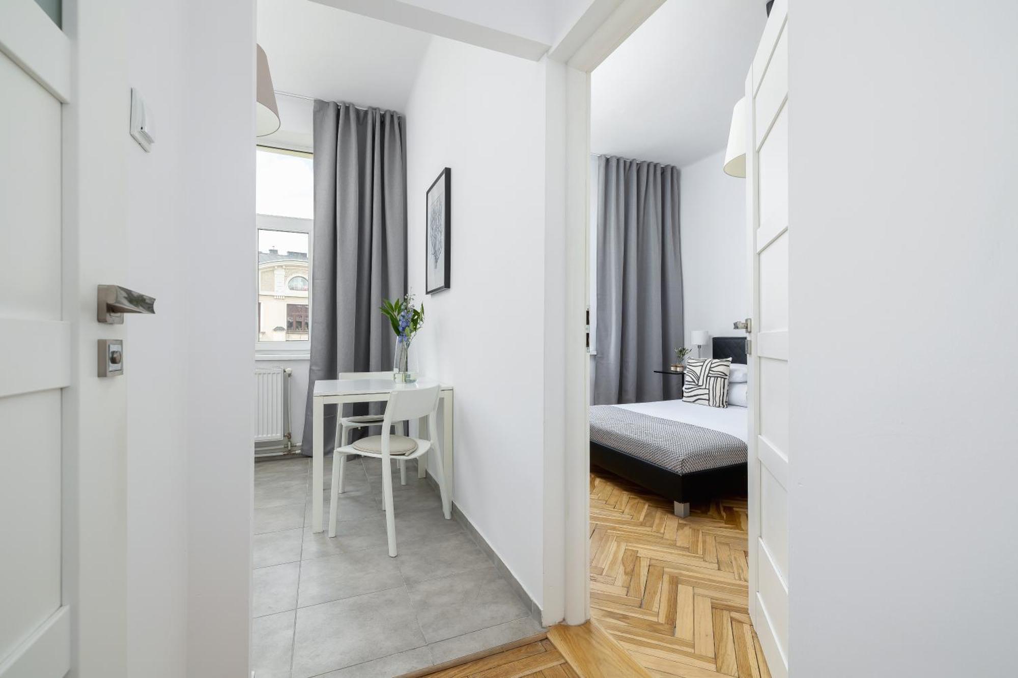 1-Bedroom Apartment - Dluga 65 Street 克拉科夫 外观 照片